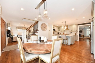 Welcome to this exceptional custom-expanded home in Massapequa - photo 13