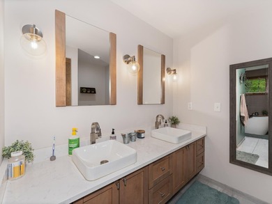 Enjoy this 3 bdrm. 3.5 bath lakefront single story home with - photo 14