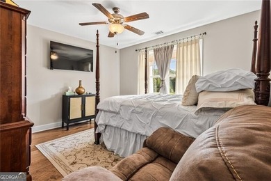 Welcome to easy, elegant living in this stunning 2-bedroom