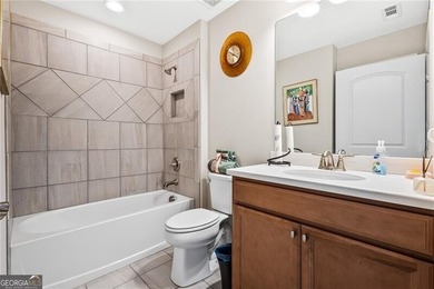 Welcome to easy, elegant living in this stunning 2-bedroom