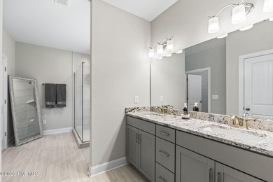 Welcome to this meticulously maintained and thoughtfully - photo 19