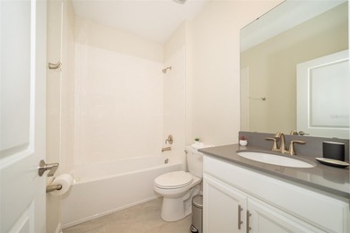 GREAT POOL & SPA VACATION HOME. There are 5 bedrooms, 5 - photo 19