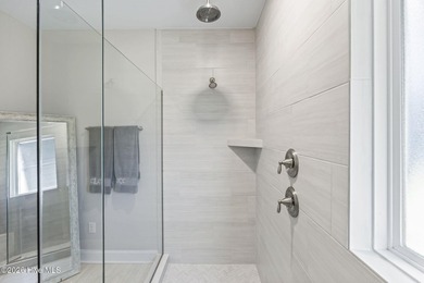 Welcome to this meticulously maintained and thoughtfully - photo 21