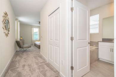 GREAT POOL & SPA VACATION HOME. There are 5 bedrooms, 5 - photo 21
