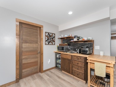 Enjoy this 3 bdrm. 3.5 bath lakefront single story home with - photo 23