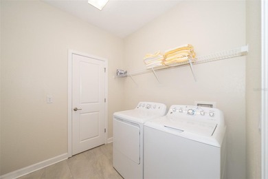 GREAT POOL & SPA VACATION HOME. There are 5 bedrooms, 5 - photo 27