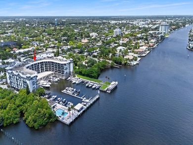 Discover this exceptional penthouse residence offering downtown - photo 31