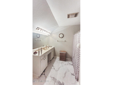 Freshly Renovated Riverside Retreat on 3.78 Acres - Welcome to - photo 33