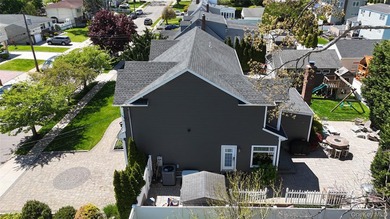 Welcome to this exceptional custom-expanded home in Massapequa - photo 45