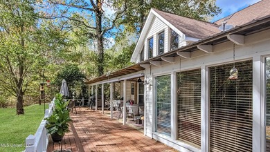 Freshly Renovated Riverside Retreat on 3.78 Acres - Welcome to - photo 49