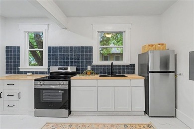 Welcome to 812 E. 33rd Street, a beautifully updated bungalow - photo 9