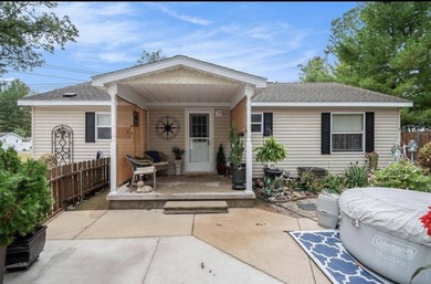 Houghton Lake Home For Sale in Prudenville Michigan