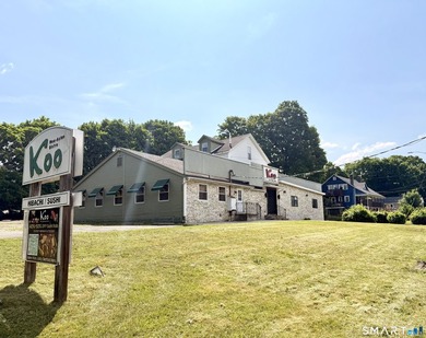 Investors, builders, or business owners looking in Danbury, this - photo 1