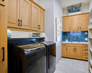Welcome to this private, gated-entry home set on over 13 acres - photo 17