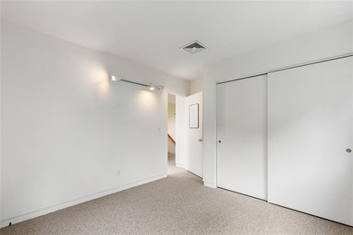 Thoughtfully designed and constructed by a highly respected - photo 27