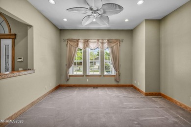 Stunning and expansive custom home on oversized lot in - photo 28