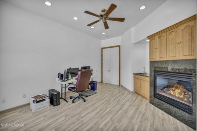 Stunning and expansive custom home on oversized lot in - photo 31
