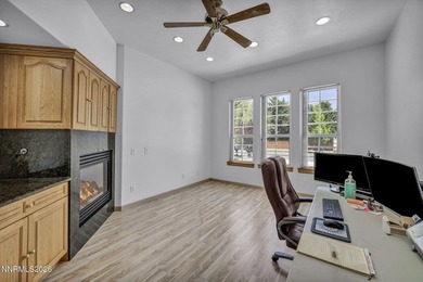Stunning and expansive custom home on oversized lot in - photo 32