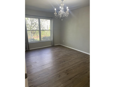 Lake Minnie Condo Sale Pending in Sanford Florida