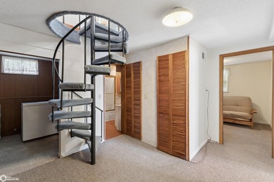 ENJOY RARE ELBOW ROOM ON THE WATER WITH APPROXIMATELY 110 FEET - photo 23
