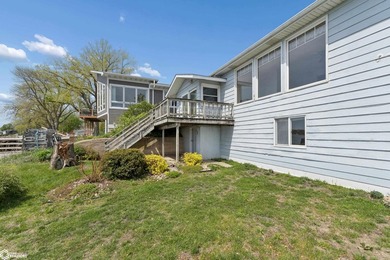 ENJOY RARE ELBOW ROOM ON THE WATER WITH APPROXIMATELY 110 FEET - photo 29