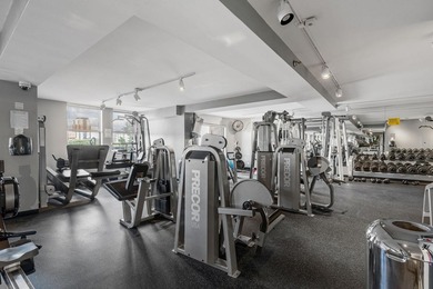 Welcome to your updated riverfront condo just steps to Mill - photo 33