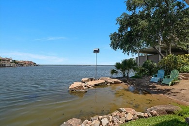 Beyond a gated entrance and beneath a canopy of mature live oaks - photo 42