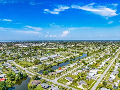 Experience PANORAMIC WIDE CANAL VIEWS and MODERN COASTAL - photo 11
