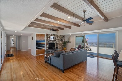 Perched atop a private hilltop with breathtaking 270-degree - photo 12