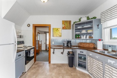 Enjoy the perfect setup for lake living! You can reside in the - photo 13