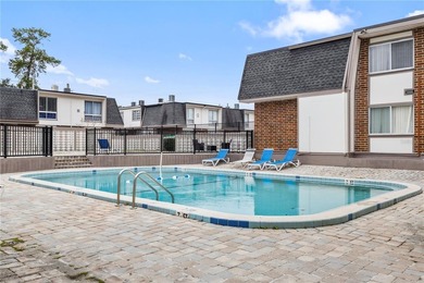 Turnkey investment opportunity right across from all the major - photo 15