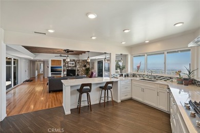 Perched atop a private hilltop with breathtaking 270-degree - photo 18