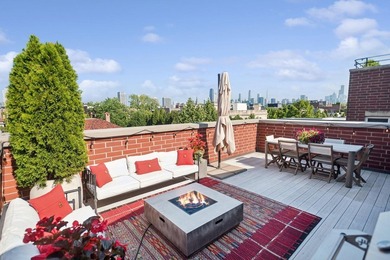 Set on a rare extra-wide 30' lot in one of Lincoln Park's most - photo 28