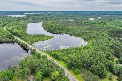 Enjoy the perfect setup for lake living! You can reside in the - photo 31