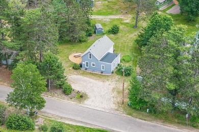Enjoy the perfect setup for lake living! You can reside in the - photo 33