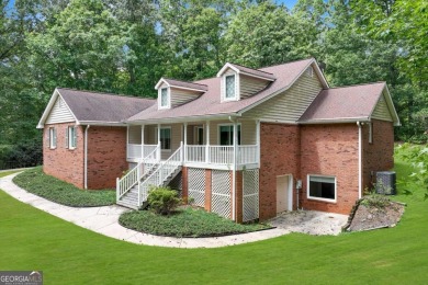 Lake Lanier Home For Sale in Gainesville Georgia