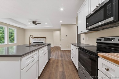 Beautiful new construction tucked away in a quiet cul-de-sac in - photo 12