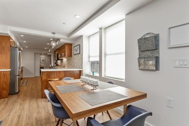 Welcome to 431A Capp Street, a spacious Mission District - photo 14