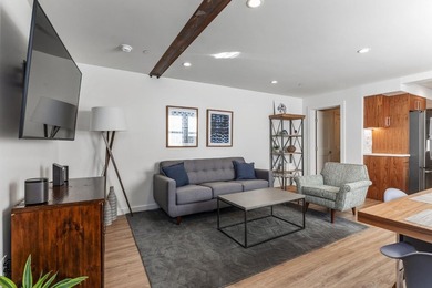 Welcome to 431A Capp Street, a spacious Mission District - photo 15