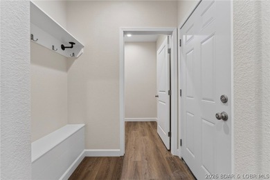 Beautiful new construction tucked away in a quiet cul-de-sac in - photo 22