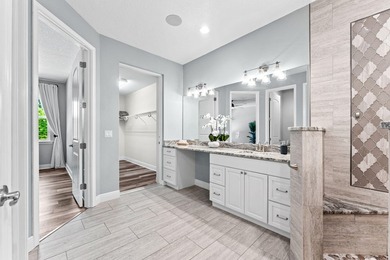 Exceptional custom home on fenced 1.15ac in Oak Grove Estates - photo 30