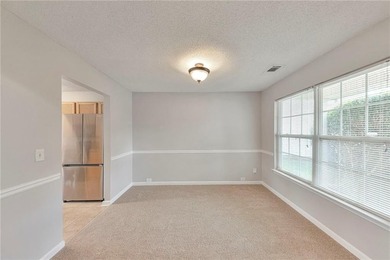 Welcome to 2013 Rolling Meadows Road in Villa Rica, a - photo 6
