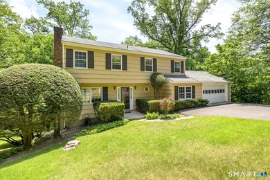 Incredible opportunity to create your dream home in the highly - photo 4