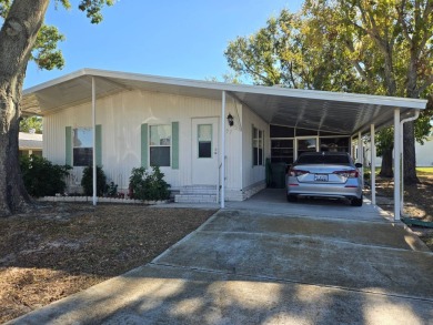 Lake Home For Sale in Winter Haven, Florida