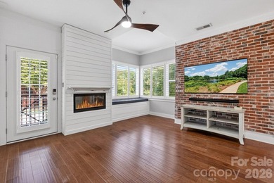 Stunning Corner Brownstone townhome with Expansive Rooftop - photo 4