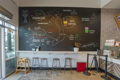 An amazing opportunity to own Whip x Banh Mi, a popular Modern - photo 9