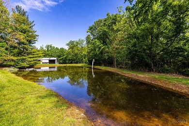 Private resort-style estate down a long winding lane on 52.826 - photo 13