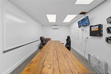 Exceptional commercial opportunity with outstanding visibility - photo 14
