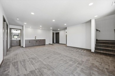 For more information, please contact listing agents Michael - photo 20