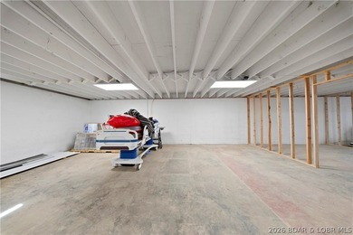 Exceptional commercial opportunity with outstanding visibility - photo 26